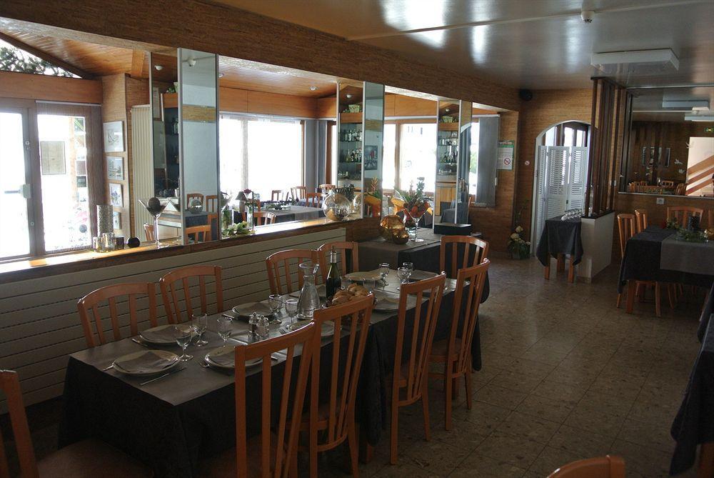 Hotel Les Moineaux Bellevaux